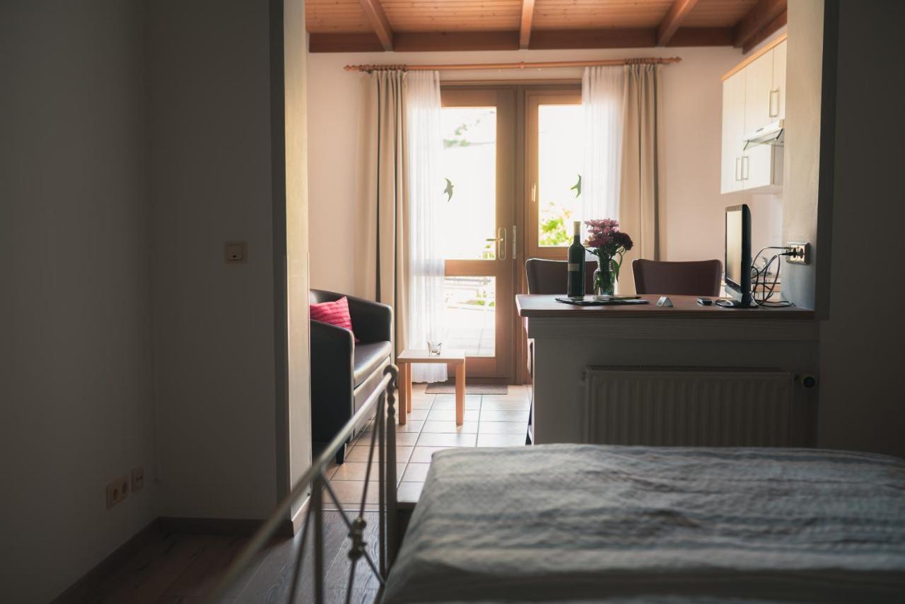 Urlaubsweingut Zecherhof Neef Εξωτερικό φωτογραφία