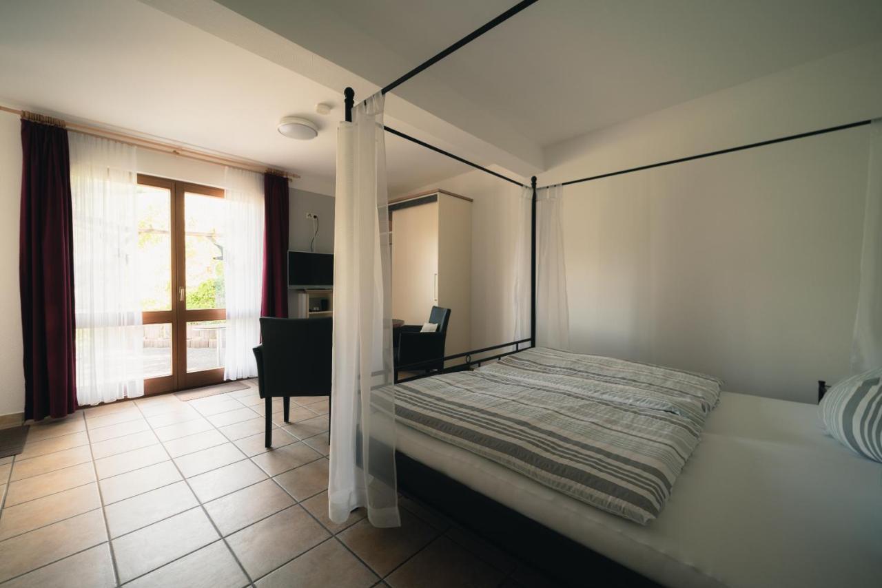 Urlaubsweingut Zecherhof Neef Εξωτερικό φωτογραφία