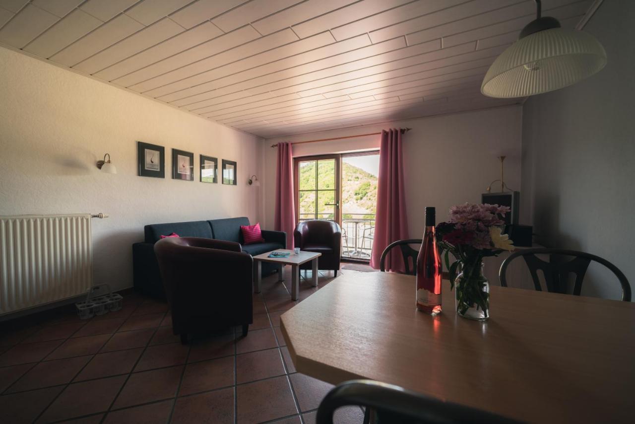 Urlaubsweingut Zecherhof Neef Εξωτερικό φωτογραφία