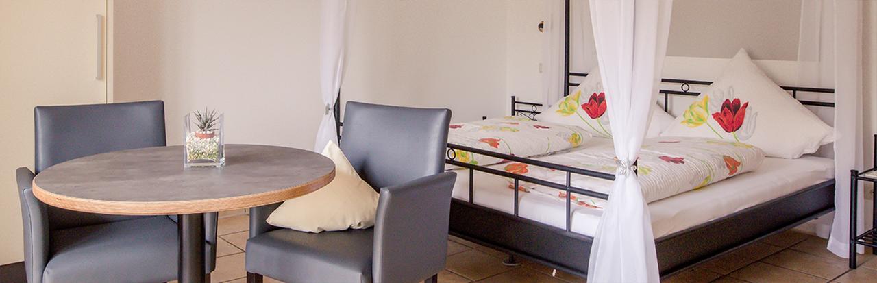 Urlaubsweingut Zecherhof Neef Εξωτερικό φωτογραφία